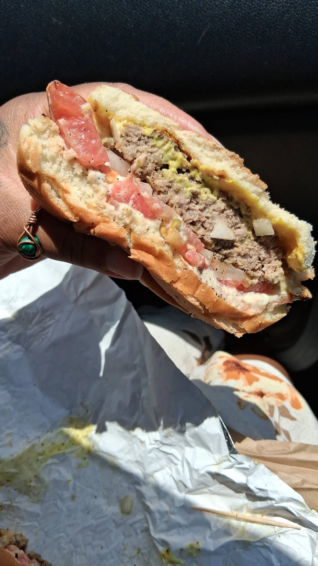 Blue Dot hamburger
