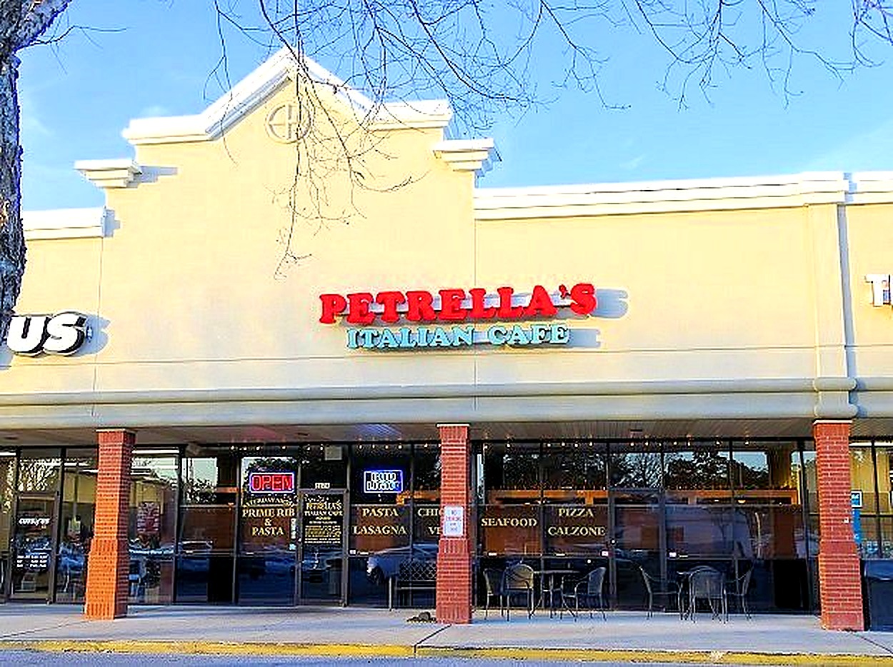 Petrellas Italian Cafe exterior